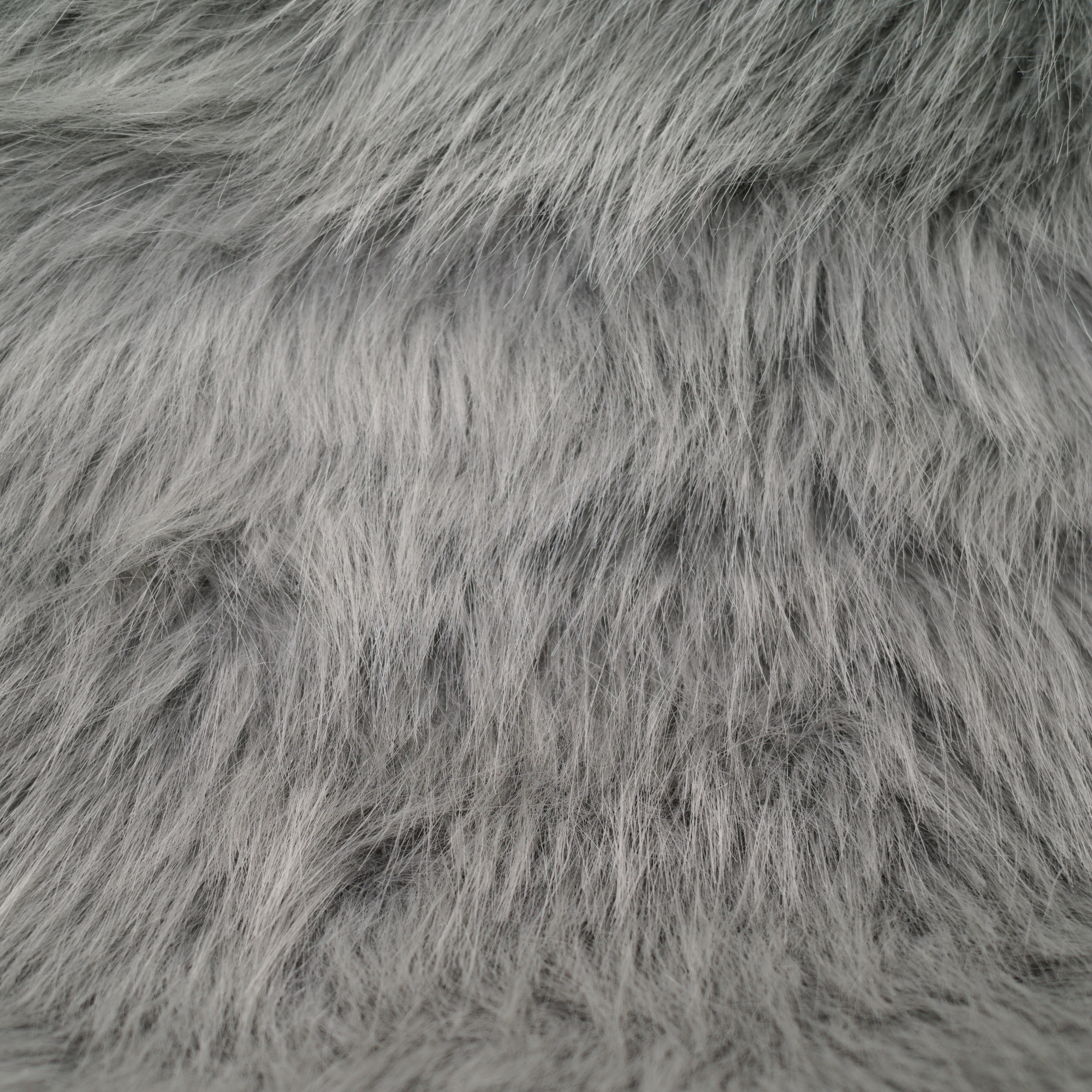 Black Luxury Shag Faux Fur (2in Pile Variant)